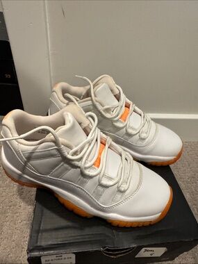 Jordan Kids White and Orange Low-Top Sneakers